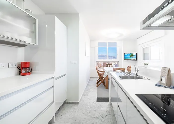 Apartman Gemelos 28 *