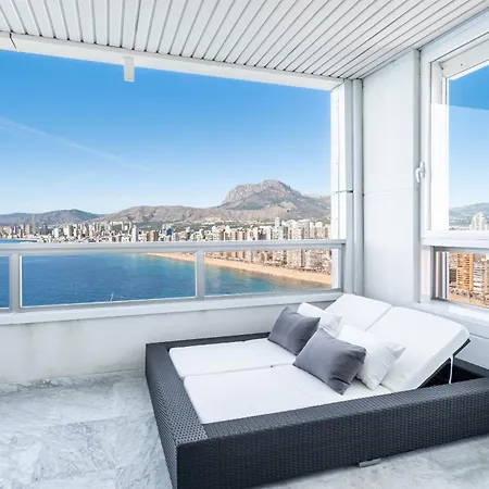 Gemelos 28-16d Deluxe Levante Appartement
